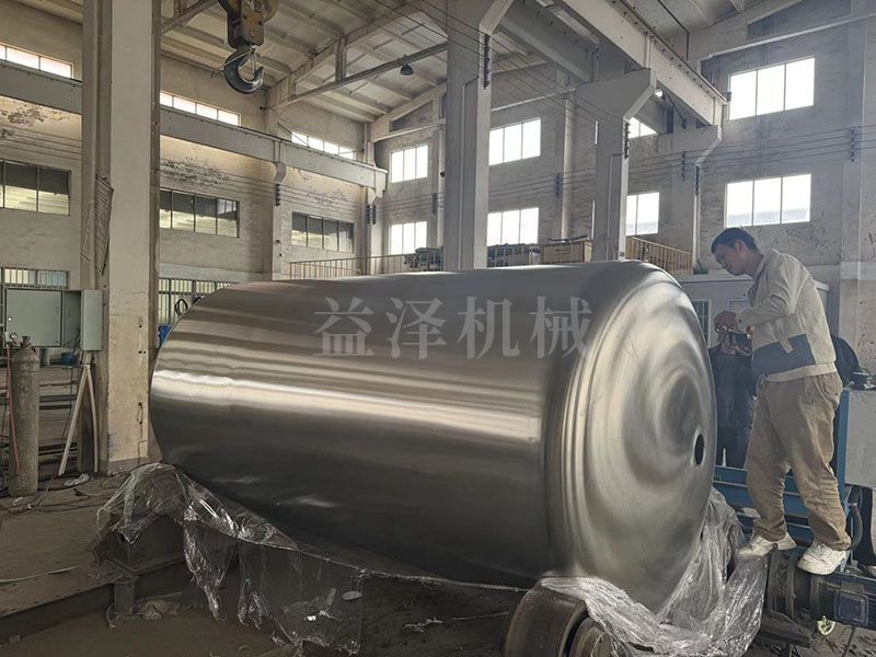筒体外部拉丝